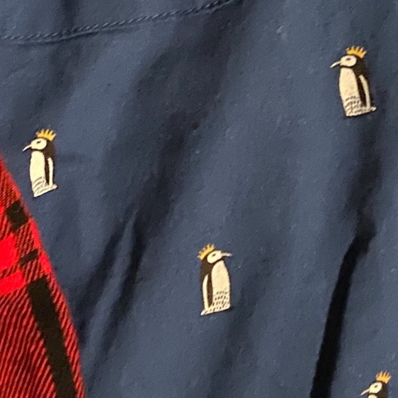 4 button down shirts size 3 really good condition - Picture 6 of 6